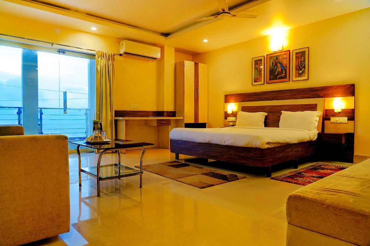 Fabhotel Kanchan Plaza Bhubaneswar Eksteriør billede